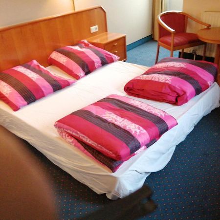 Apartment Lampertheim Esterno foto